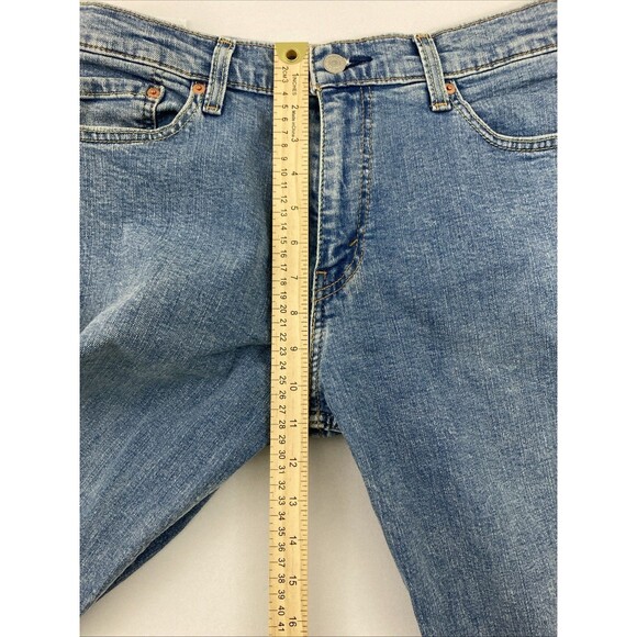 Levis Jeans Mens 32x32 Blue Denim Slim Straight Mid Rise Medium Wash Stretch 511 - Picture 9 of 10